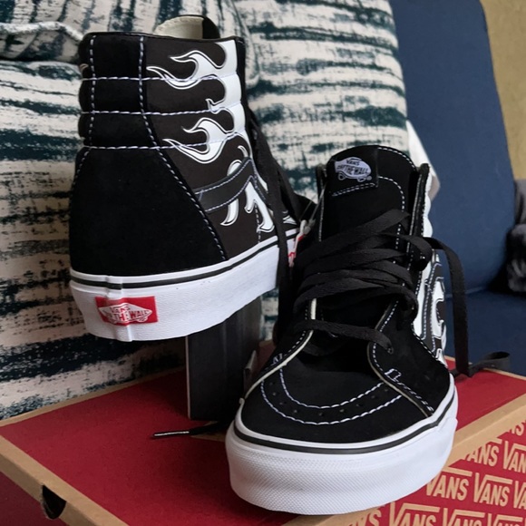 Vans Sk8-Hi Flame Black/White MENS - Picture 11 of 16